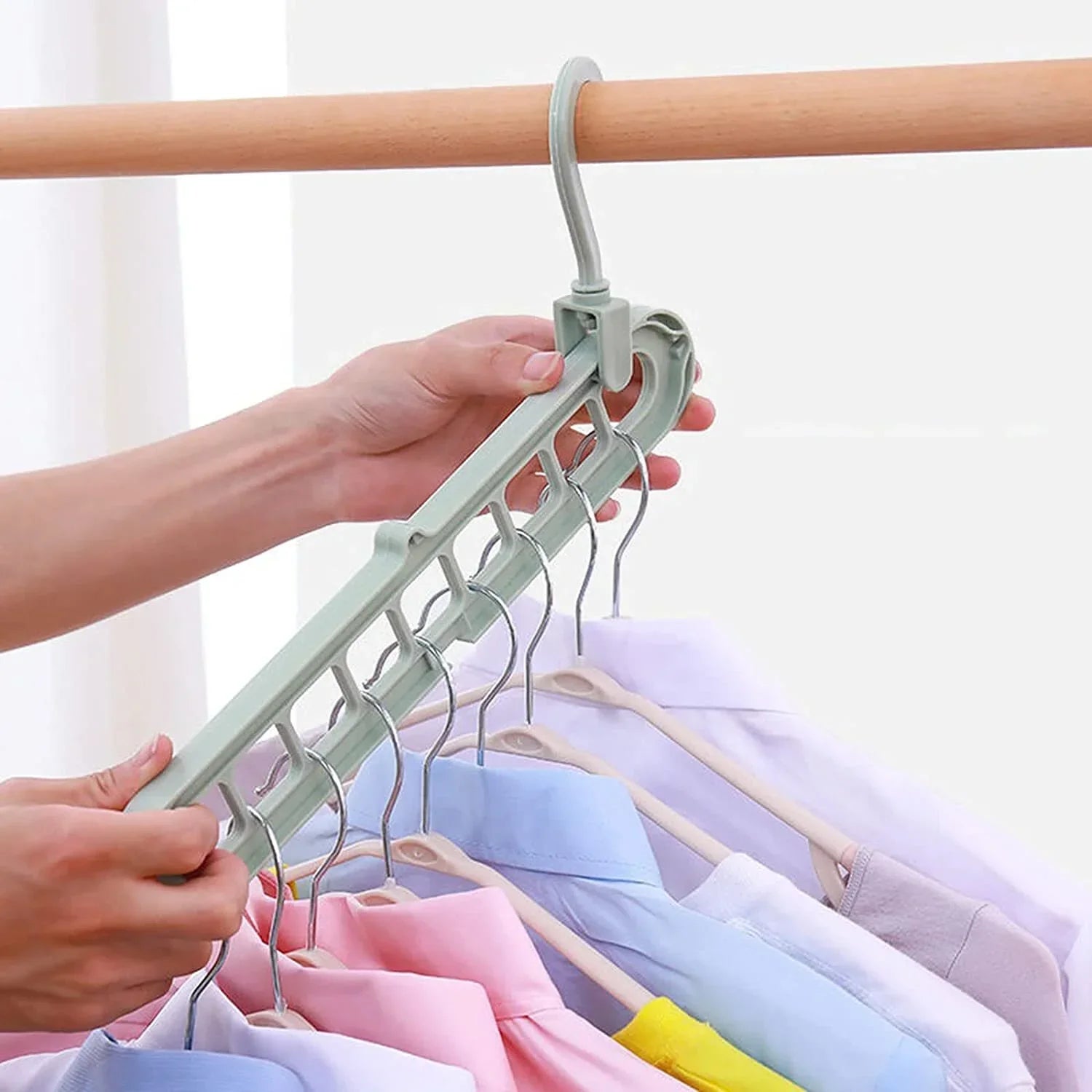 Magic Clothes Hangers, 4 Pack Wardrobe Hangers