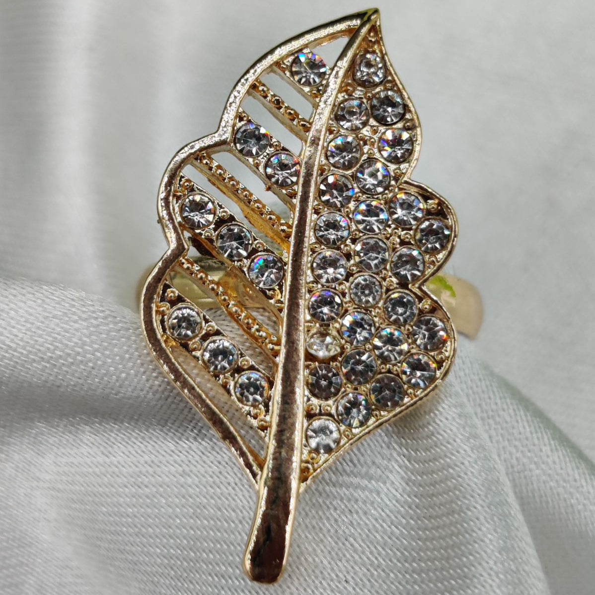 1 Piece Imported Elegant Crystal-Studded Leaf Ring | Best Quality Ring For Girls &amp; Women | Adjustable Ring | Elegant Design Ring For Every OccasionÂ 