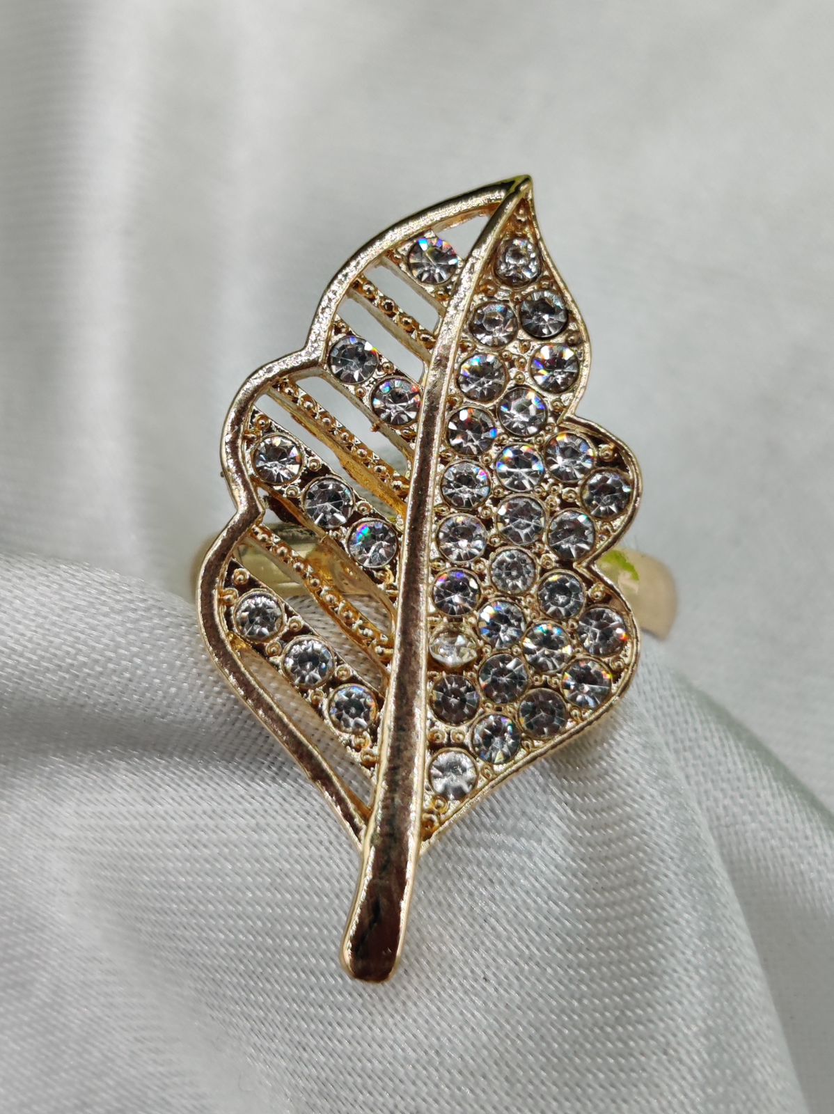 1 Piece Imported Elegant Crystal-Studded Leaf Ring | Best Quality Ring For Girls &amp; Women | Adjustable Ring | Elegant Design Ring For Every OccasionÂ 