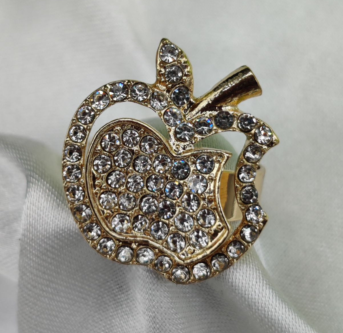 1 Piece Imported Glittering Crystal Apple Ring â?? Elegance Redefined â?¨ | Luxurious Design Ring | Adjustable Ring | Ring For Girls &amp; Women