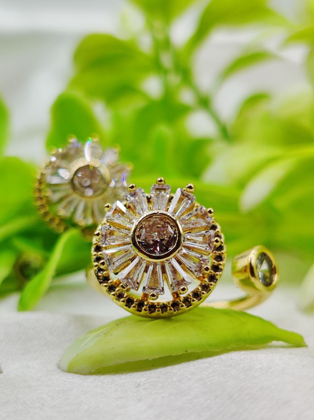1 Piece Elegant Moveable Radiance Sunflower Ring â?? Timeless Sparkle ð??? | Luxurious Design Ring | Adjustable Ring | Ring For Girls &amp; Women â?¨Â 